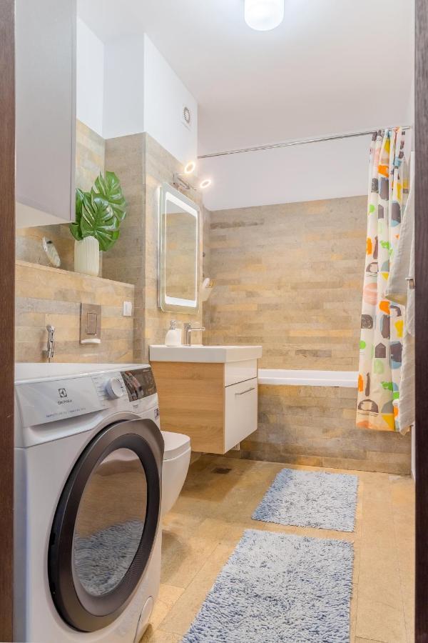 Lovely Apartment With City View Bucureşti Exterior foto