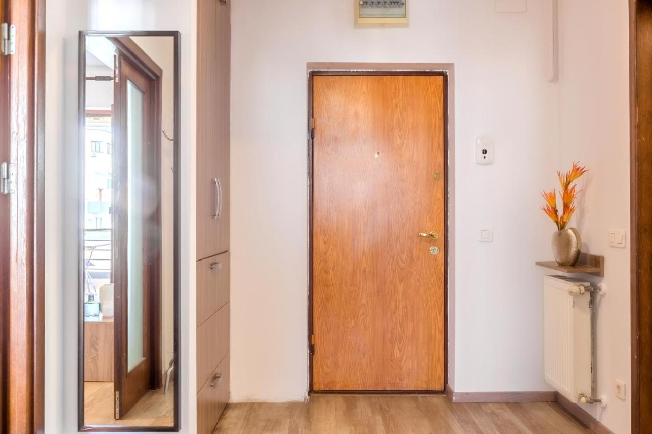 Lovely Apartment With City View Bucureşti Exterior foto