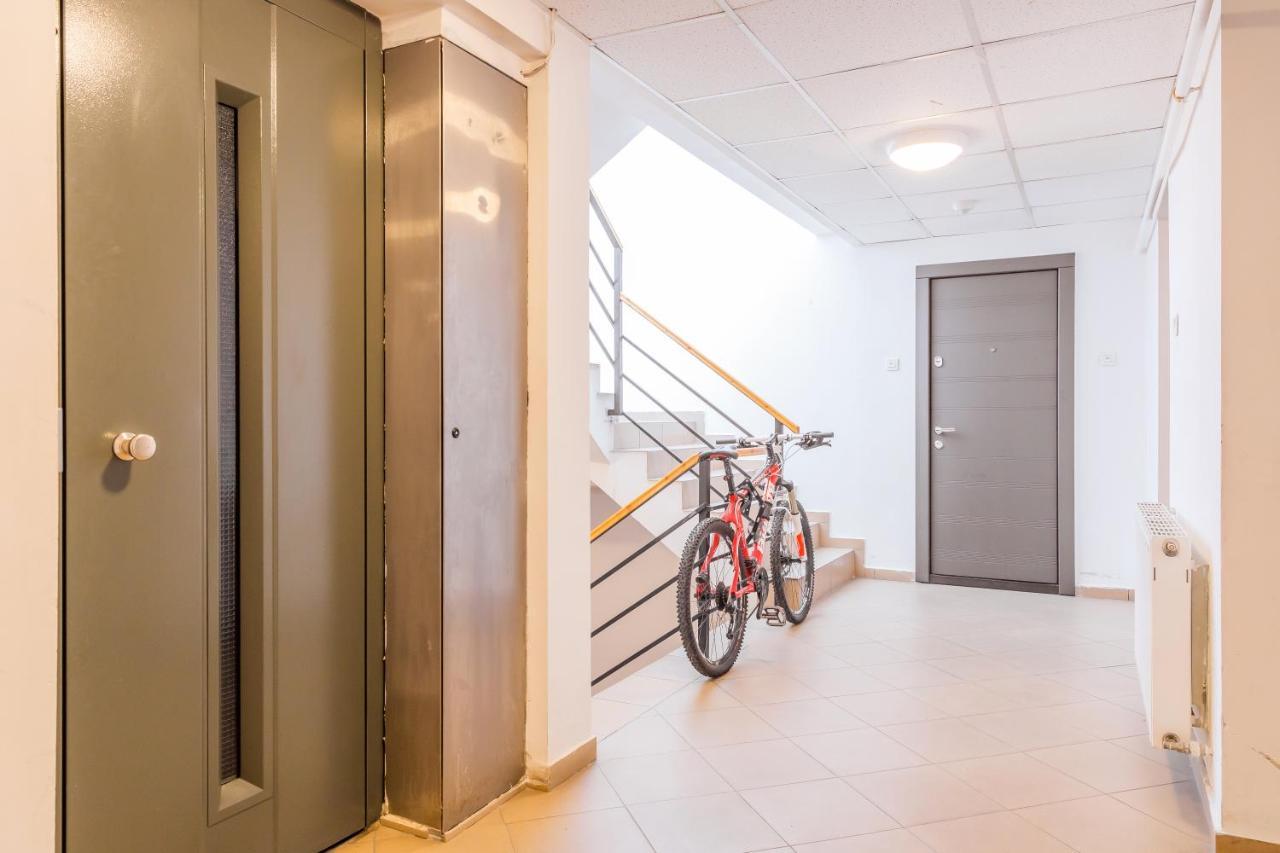 Lovely Apartment With City View Bucureşti Exterior foto