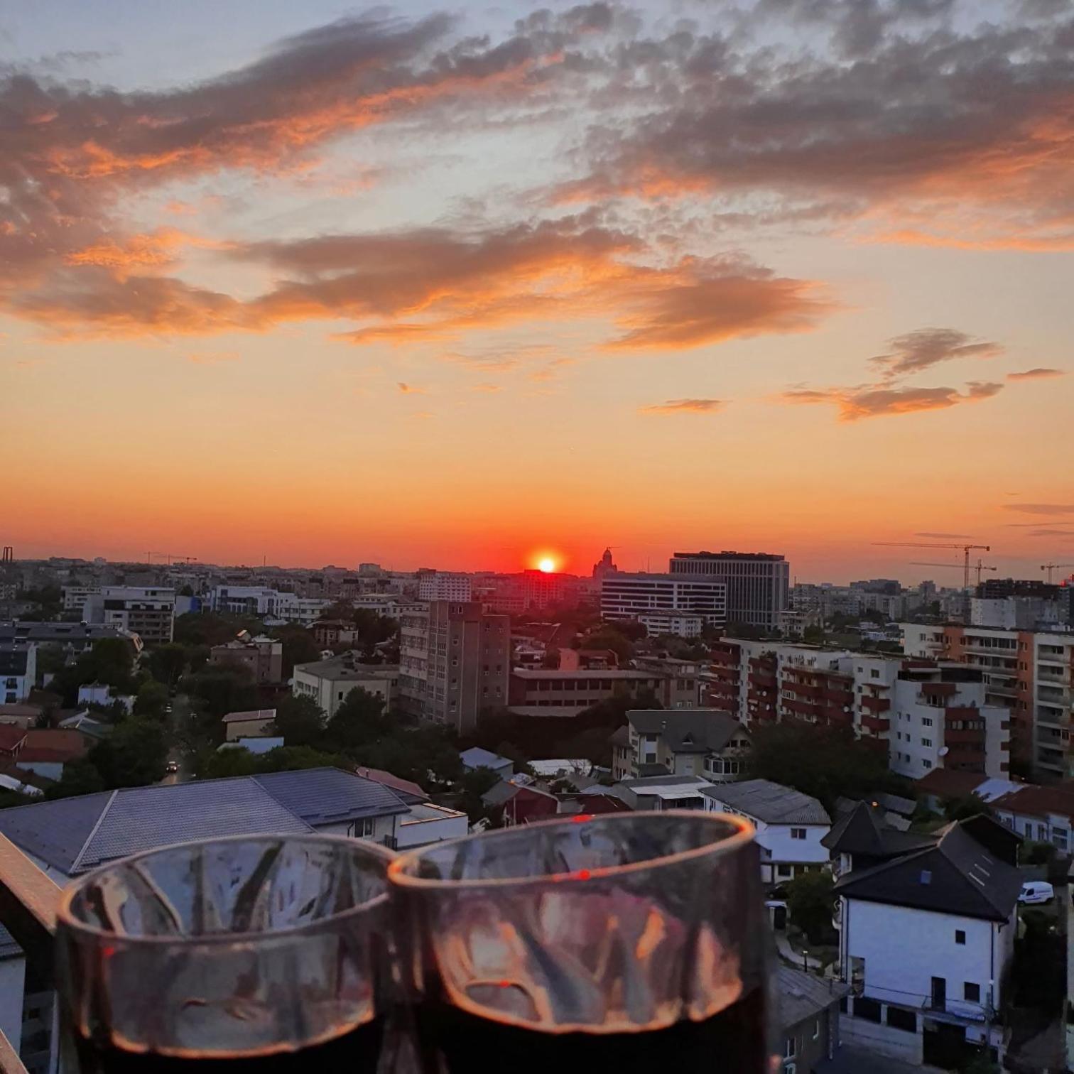 Lovely Apartment With City View Bucureşti Exterior foto